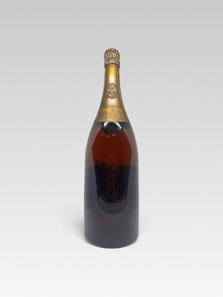 CRISTAL ROEDERER 1966 MAGNUM - View 2 | Rotamagus Wines