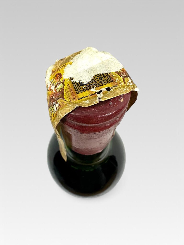 R LOPEZ DE HEREDIA VINA TONDONIA GRAN RESERVA 1961 - View 3 | Rotamagus Wines