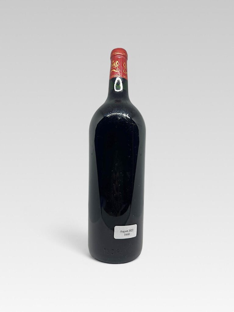 MOUTON ROTHSCHILD 1963 MAGNUM - View 2 | Rotamagus Wines