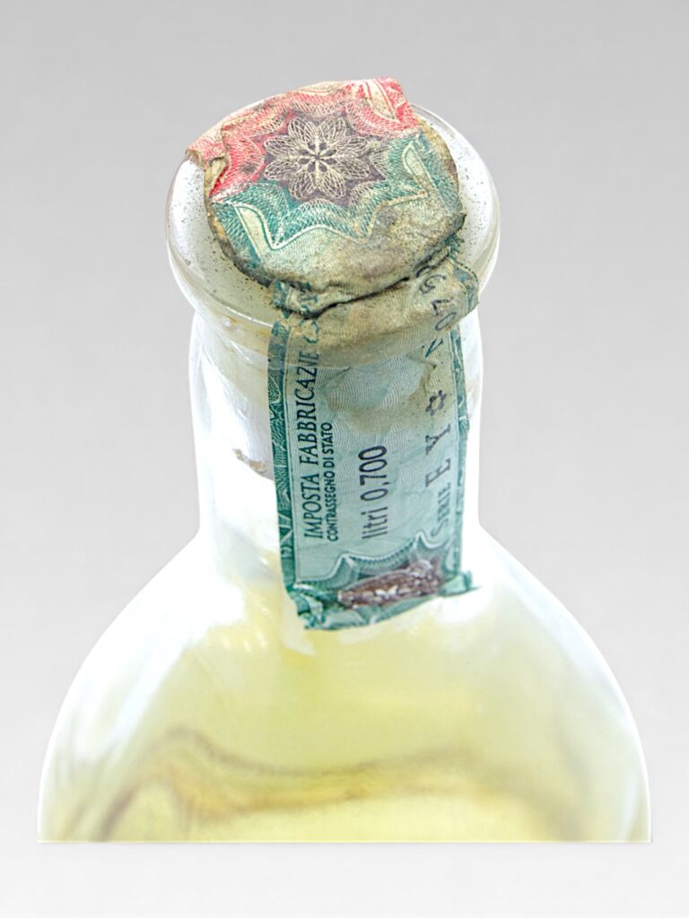 GRAPPA ROMANO LEVI DEICE FIORI - View 3 | Rotamagus Wines