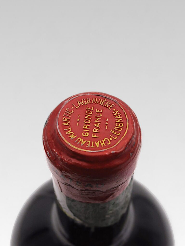 MALARTIC LA GRAVIERE 1937 MAGNUM - View 3 | Rotamagus Wines
