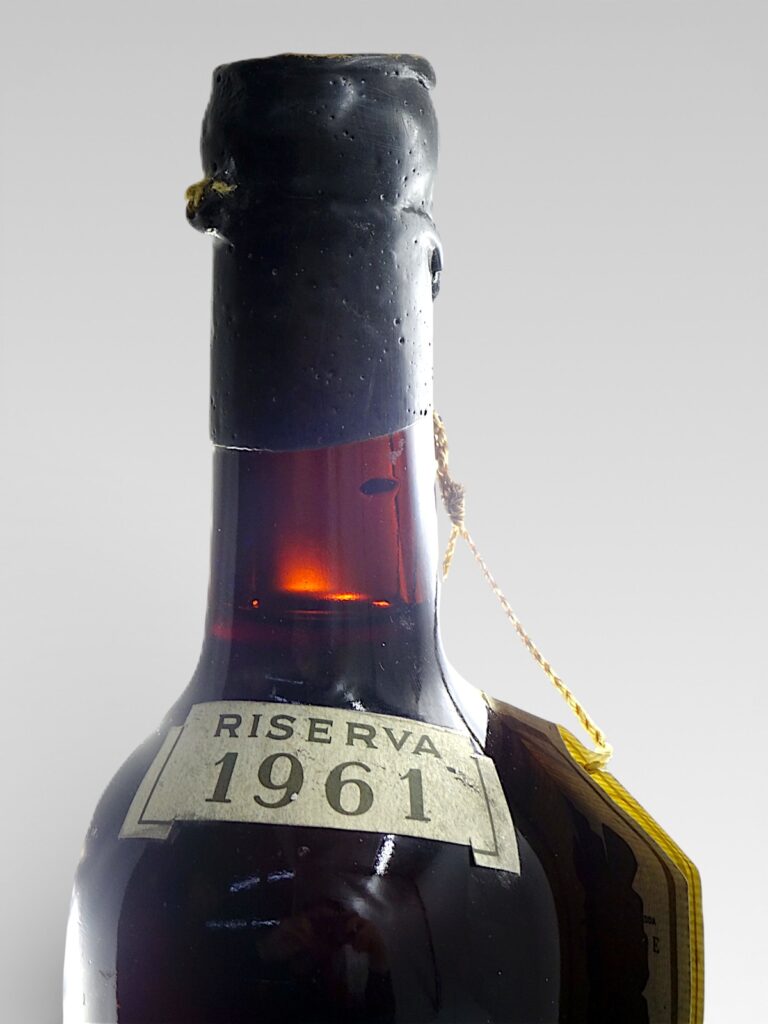 BAROLO CONTERNO GIACOMO Monfortino riserva 1961 - View 4 | Rotamagus Wines