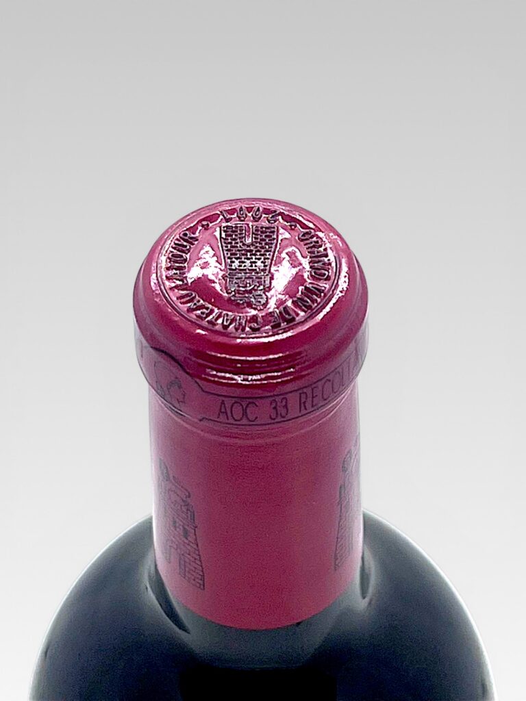 LATOUR 2001 - View 3 | Rotamagus Wines