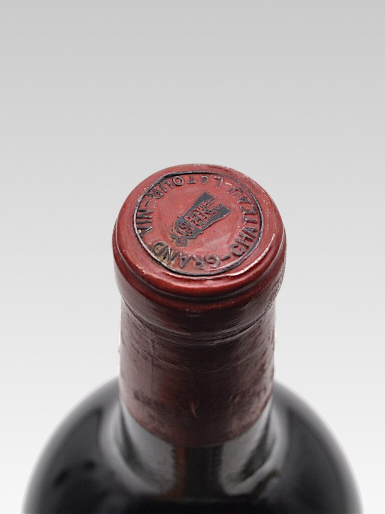 LATOUR 1975 MAGNUM - View 3 | Rotamagus Wines