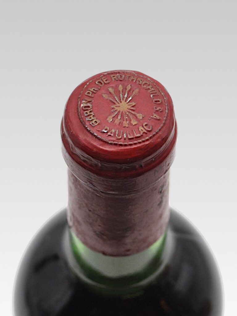 MOUTON ROTHSCHILD 1976 - View 3 | Rotamagus Wines