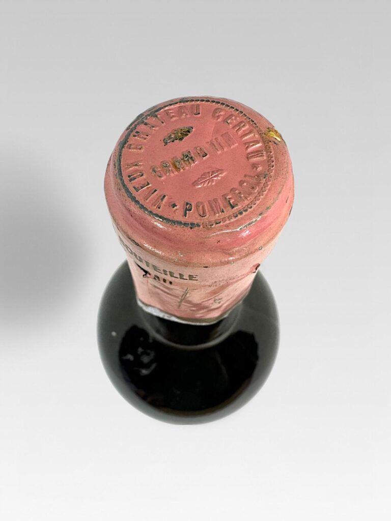 VIEUX CHATEAU CERTAN 1945 - View 3 | Rotamagus Wines