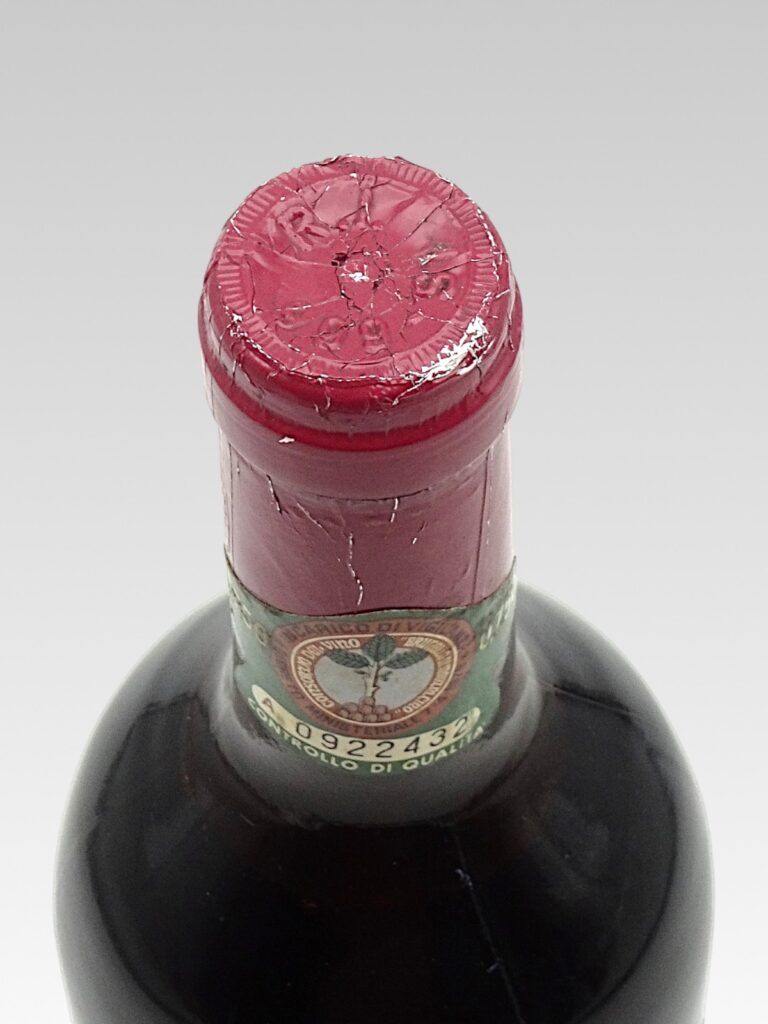 BRUNELLO DI MONTALCINO Case Basse Gianfranco SOLDERA 1977 - View 3 | Rotamagus Wines