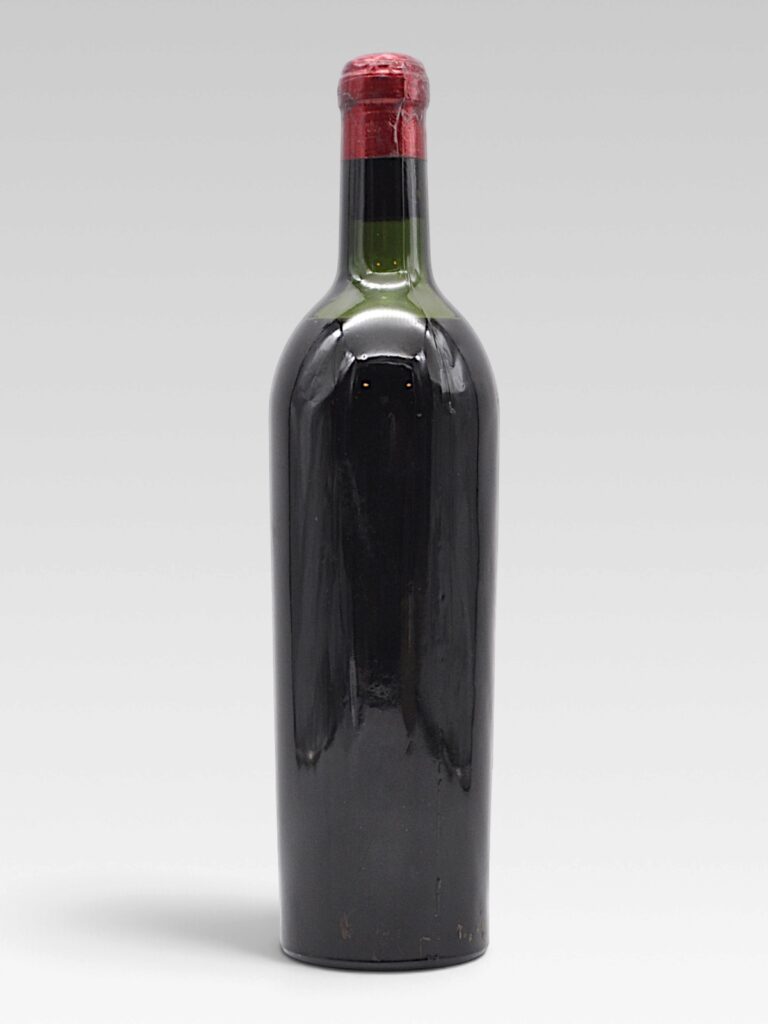 LATOUR 1945 - View 2 | Rotamagus Wines