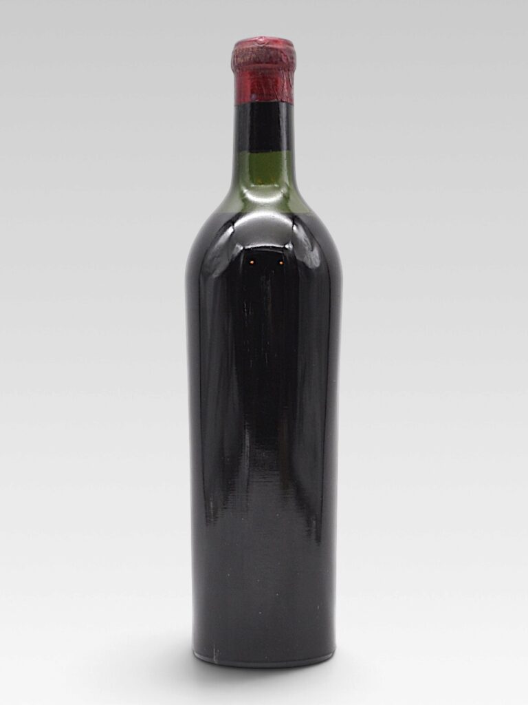 LATOUR 1947 - View 2 | Rotamagus Wines