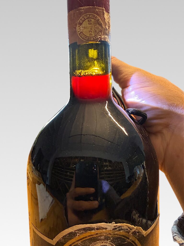 BRUNELLO DI MONTALCINO Case Basse Gianfranco SOLDERA 1982 MAGNUM - View 4 | Rotamagus Wines